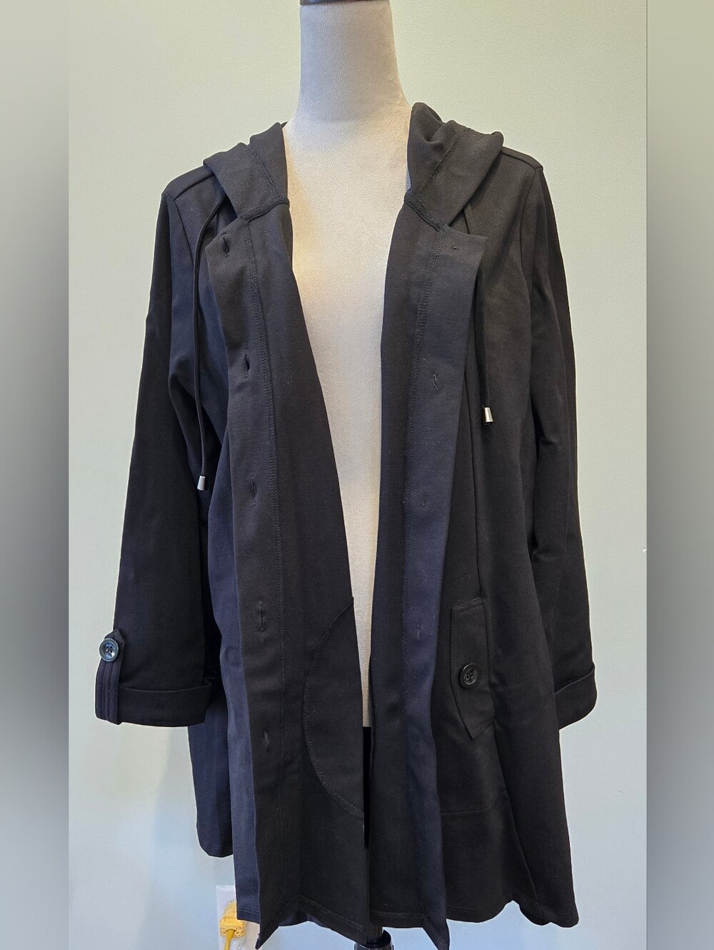 Christian Siriano Women's Black Hooded Button-Front swing Coat sz 3X - Picture 4 of 11